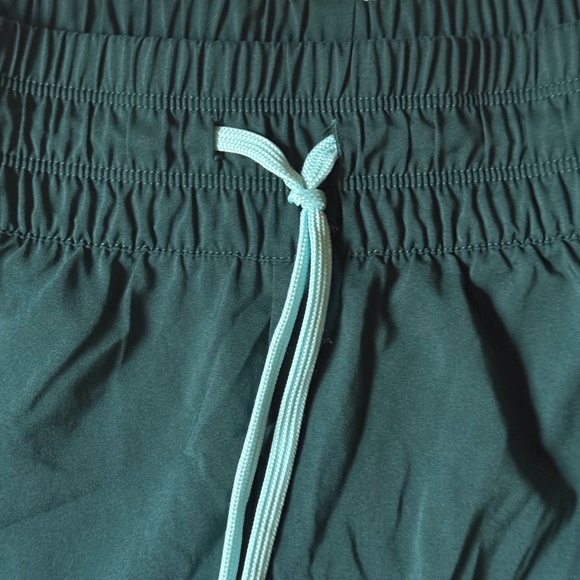 Reebok S Forest Green Workout Ready Shorts - Picture 4 of 7